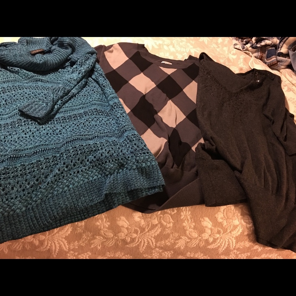 3 tunic sweaters all one price cl and 14/16